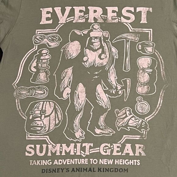 DISNEY A.Bominables Everest Summit Tours Graphic Tee Shirt / Size L - Picture 3 of 4